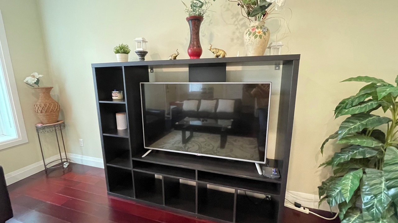 Photo of Livingroom in Northwest Edmonton