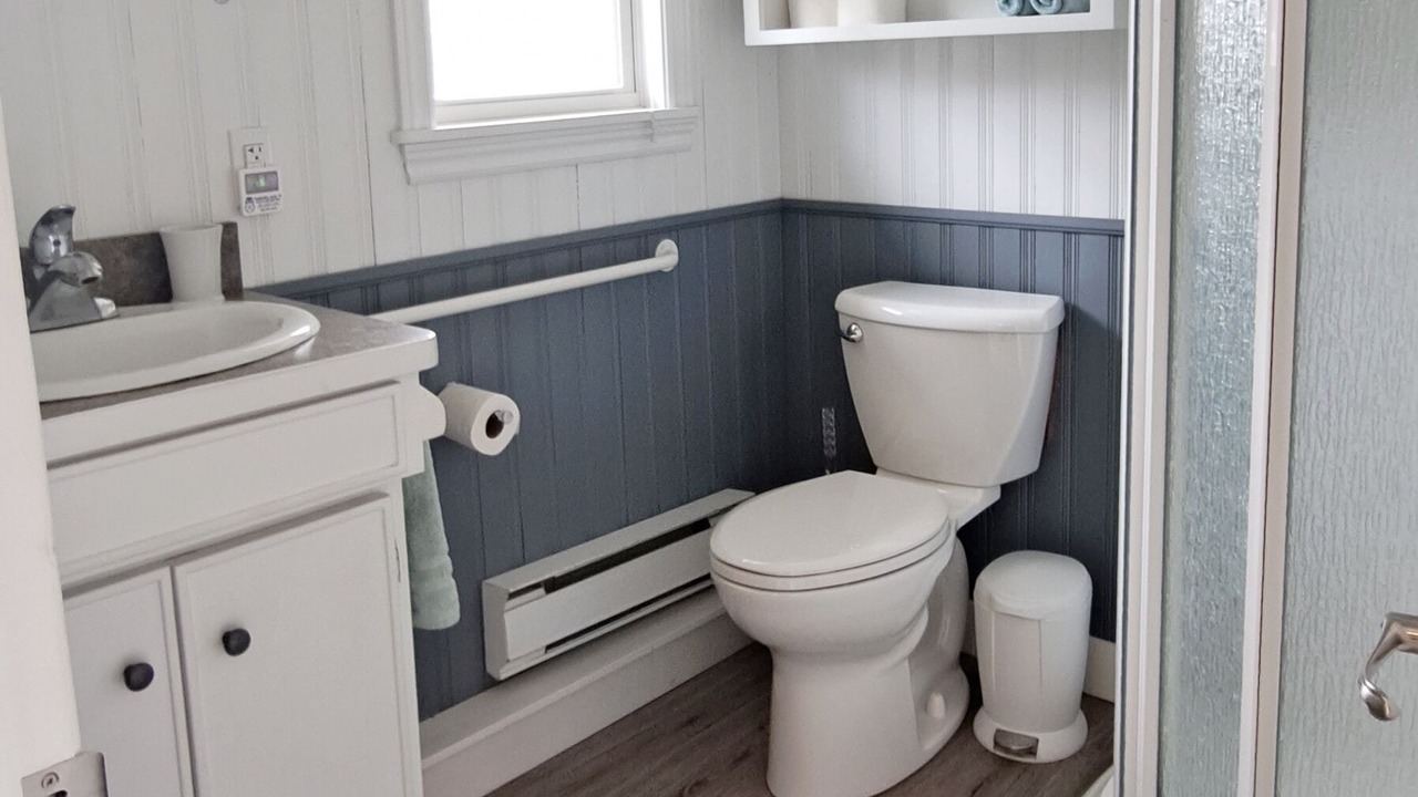 Photo of Bathroom in Ragged Island