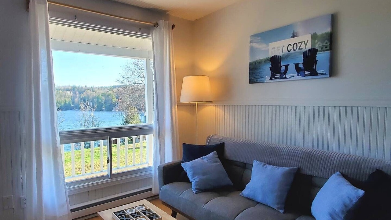 Photo of Bedroom in Val-des-Monts