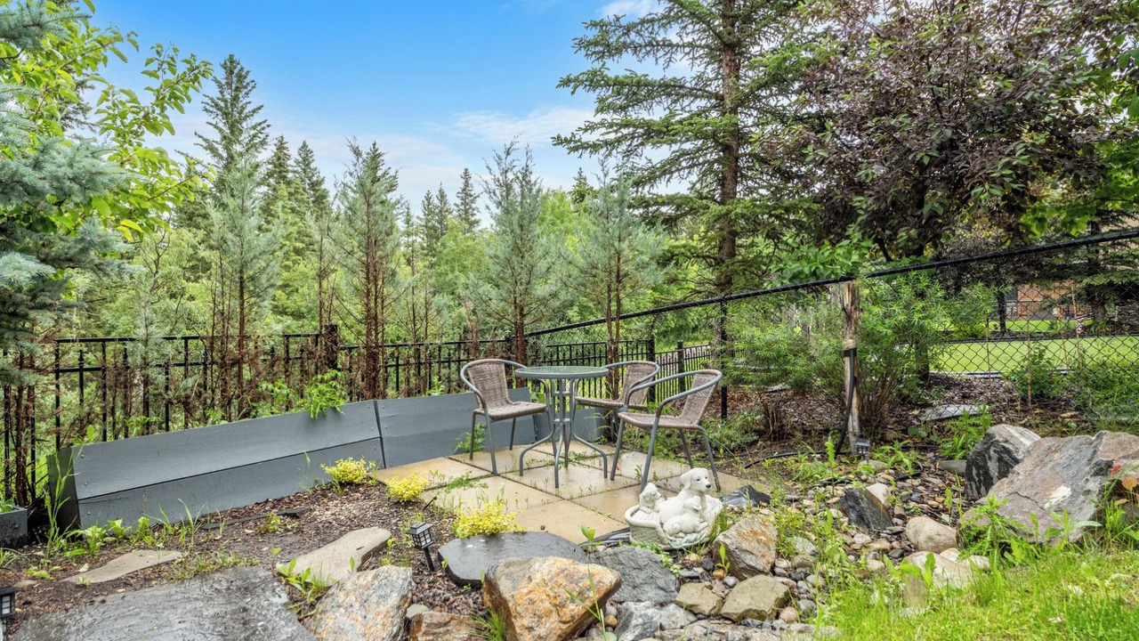 Photo of Patio Balcony in Southwest Calgary