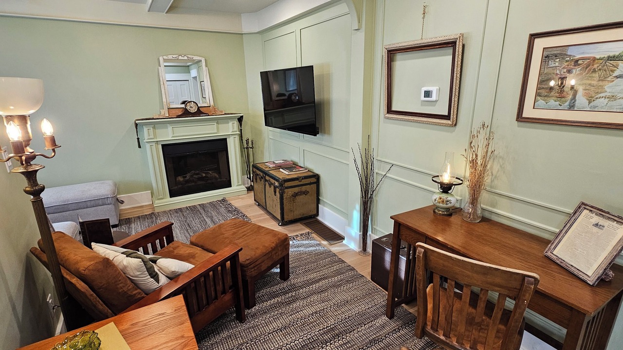 Photo of Livingroom in Okanagan-Similkameen