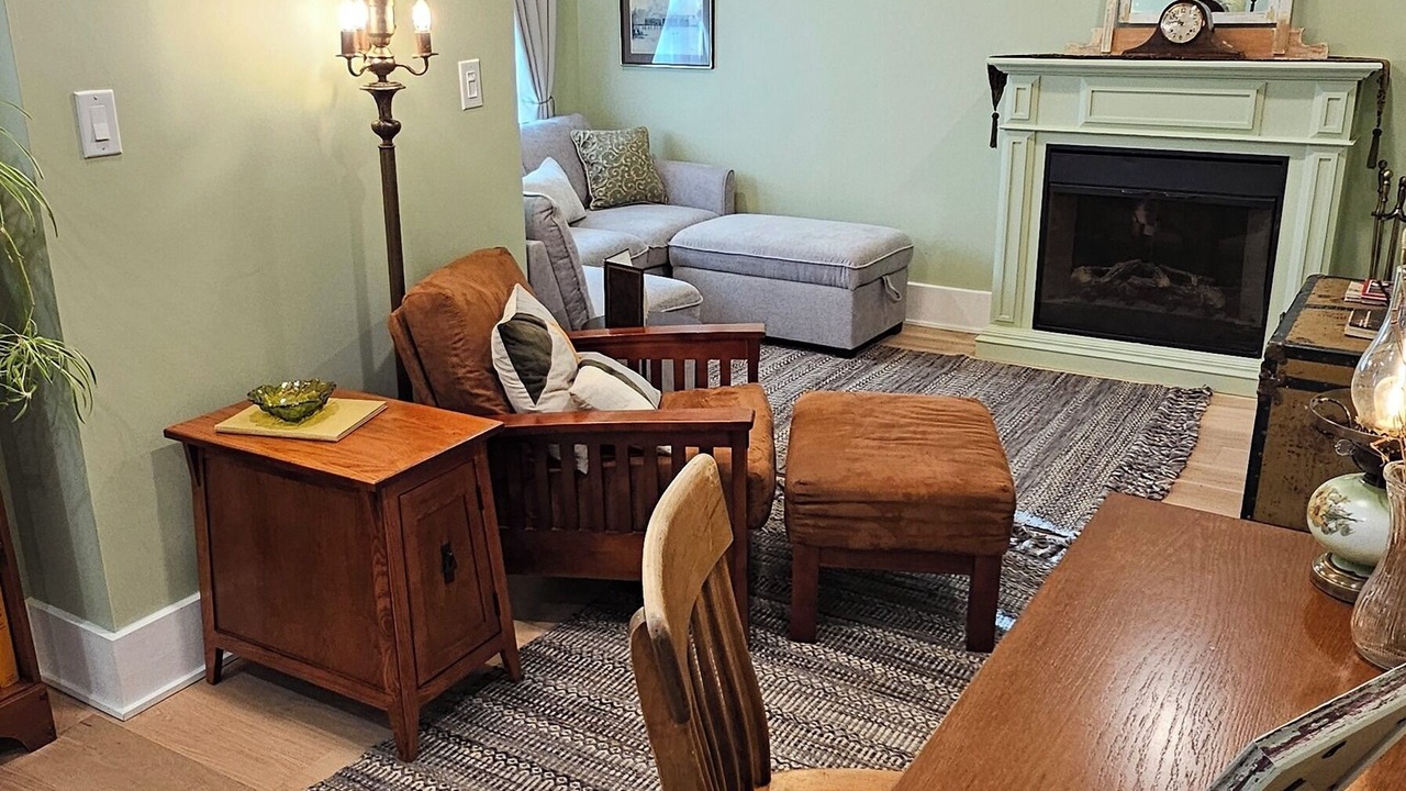 Photo of Livingroom in Okanagan-Similkameen
