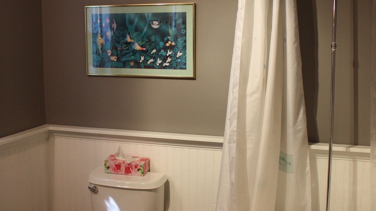 Photo of Bathroom in Gibsons