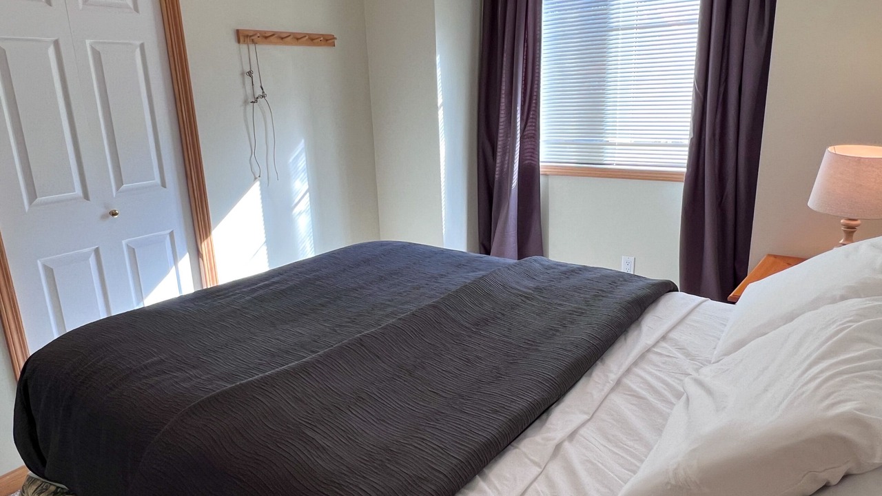 Photo of Bedroom in East Kootenay