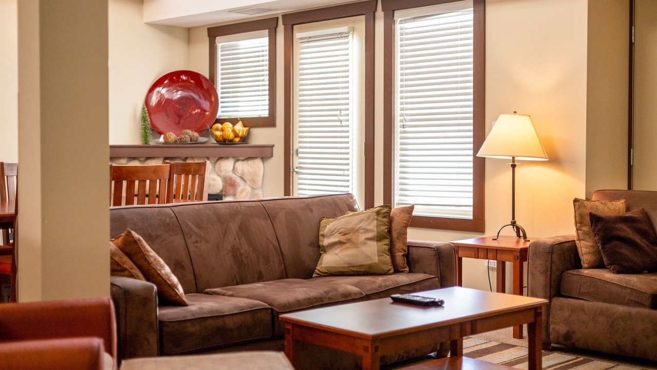 Photo of Livingroom in East Kootenay