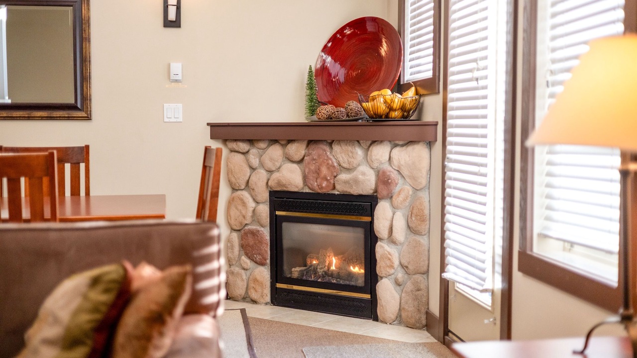 Photo of Livingroom in East Kootenay