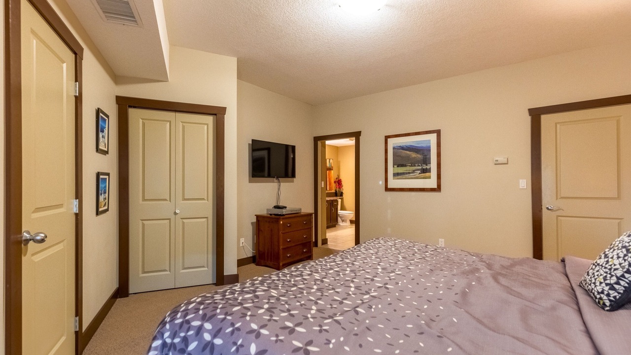 Photo of Bedroom in East Kootenay