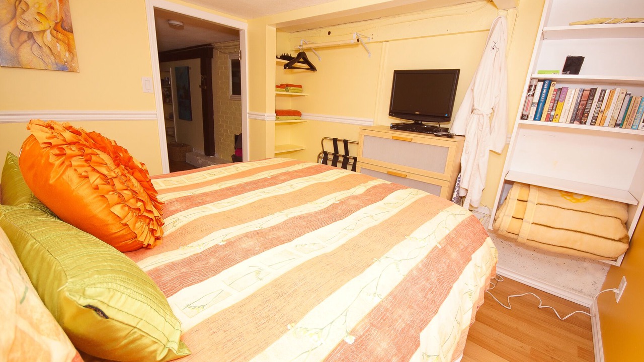 Photo of Bedroom in Oaklands