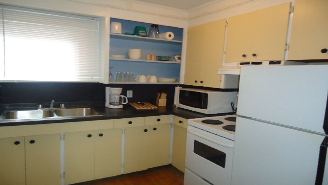Photo of Kitchen in Queens Square
