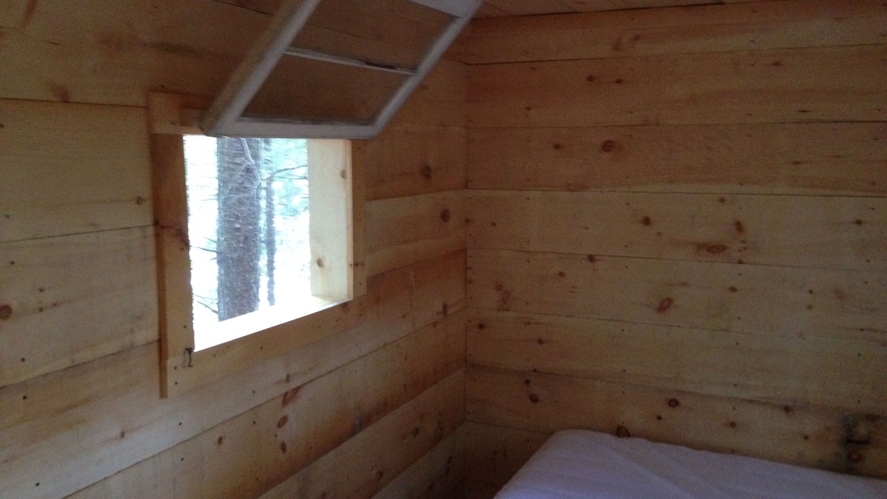 Photo of Bedroom in Port Loring
