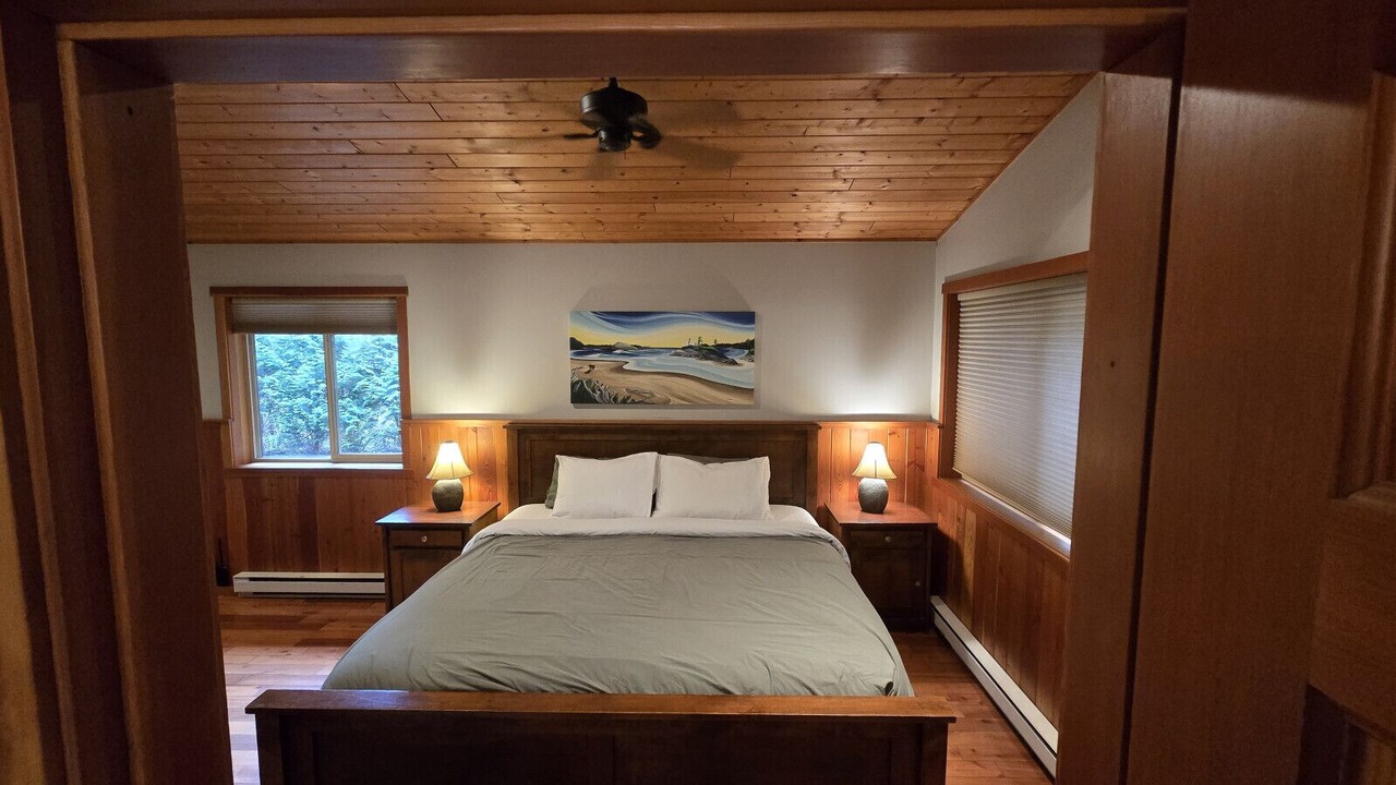 Photo of Bedroom in Ucluelet