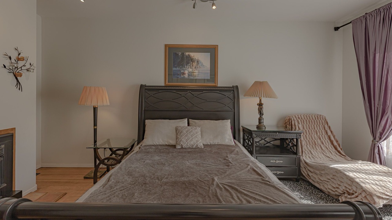 Photo of Bedroom in Horseshoe Bay
