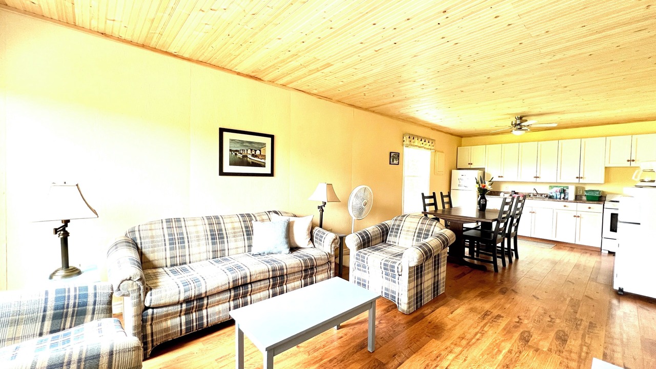 Photo of Bedroom in Brackley Beach