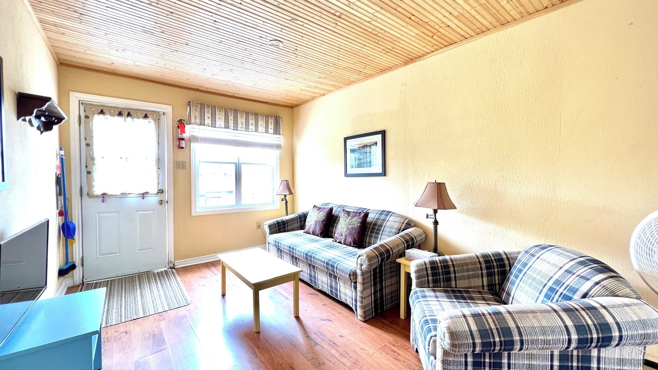 Photo of Bedroom in Brackley Beach