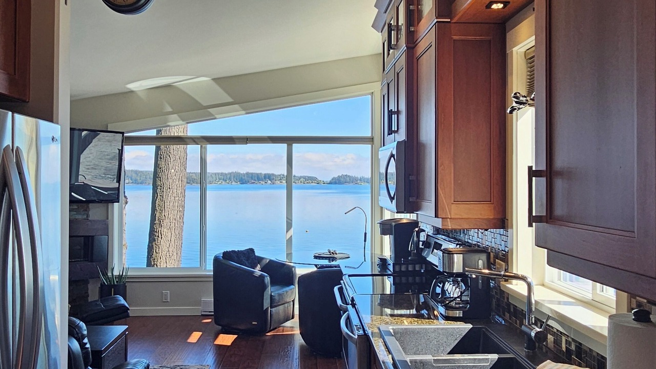 Photo of Kitchen in Chemainus