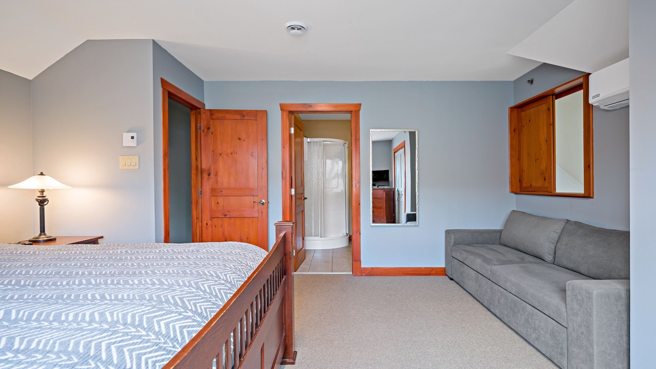 Photo of Bedroom in Tremblant-Les-Eaux