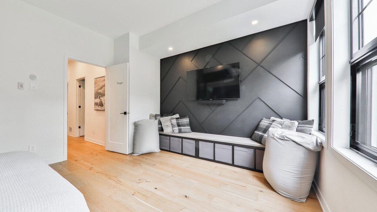 Photo of Bedroom in Tremblant-Les-Eaux
