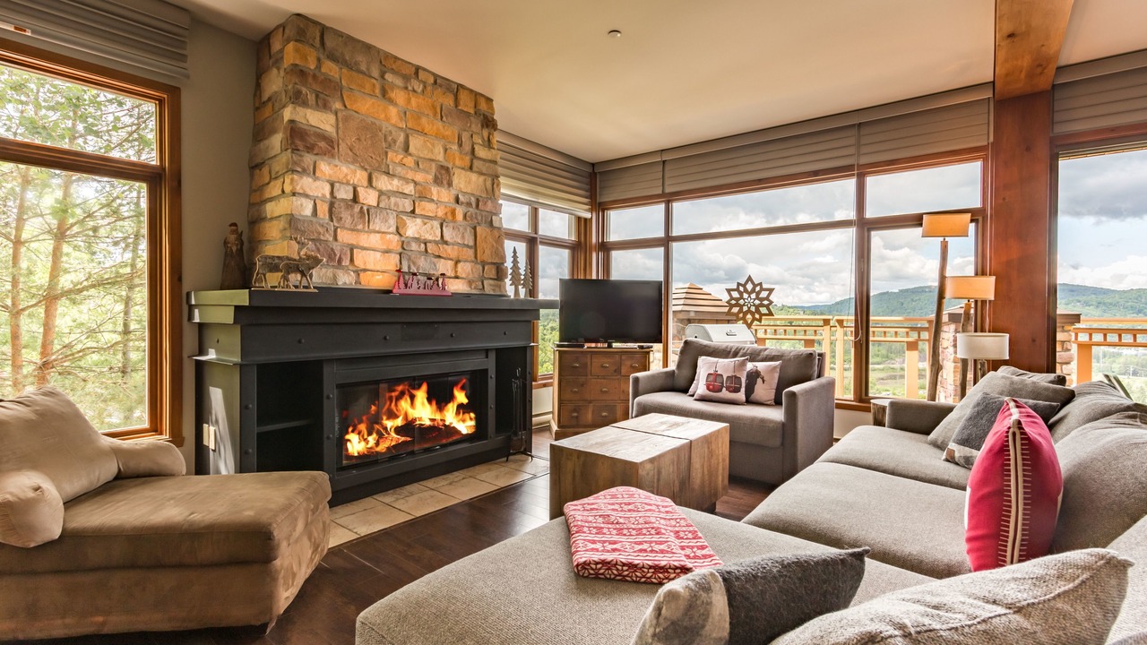 Photo of Livingroom in Mont-Tremblant