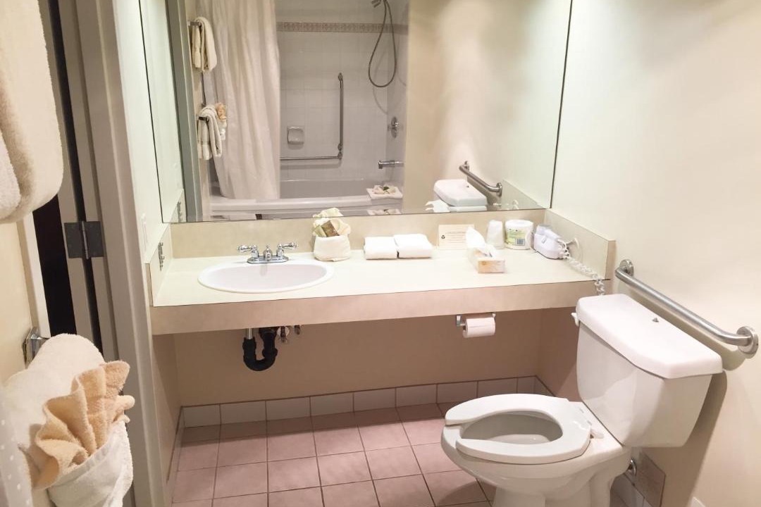 Photo of Bathroom in Okanagan-Similkameen
