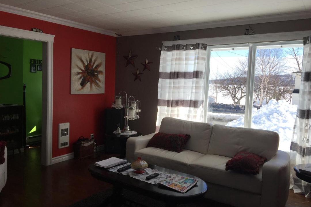 Photo of Livingroom in Lewisporte