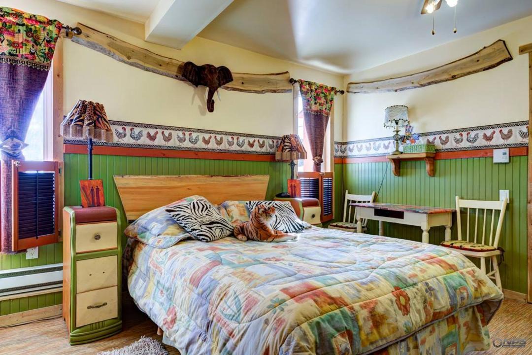 Photo of Bedroom in Thetford Mines