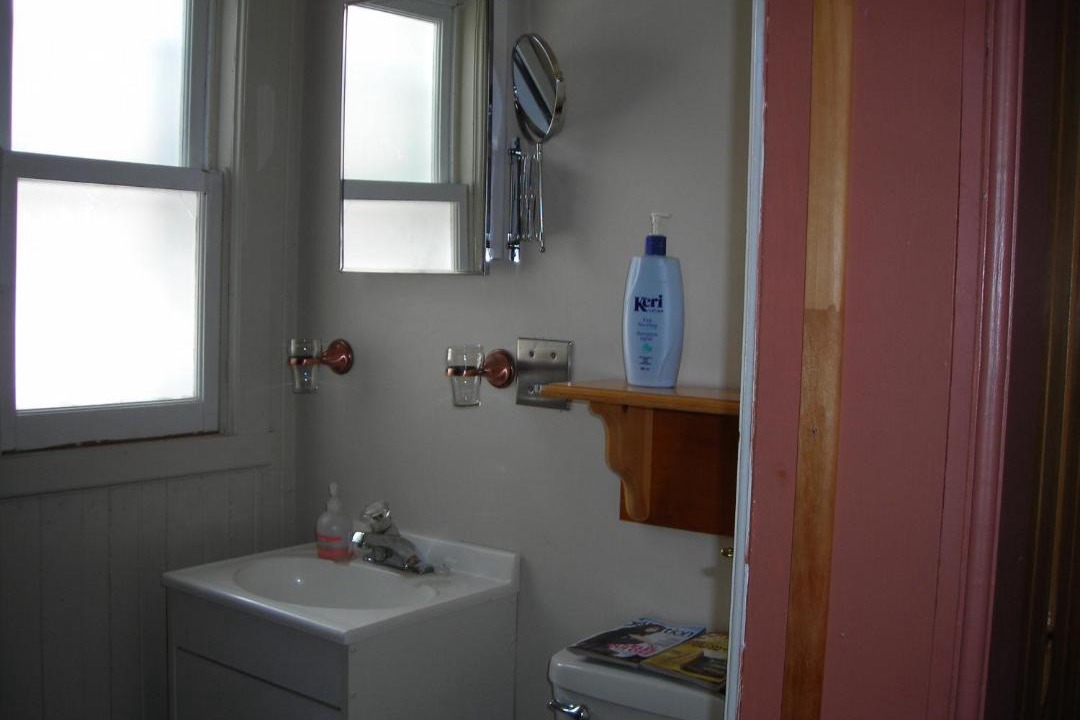 Photo of Bathroom in Saint Zenon