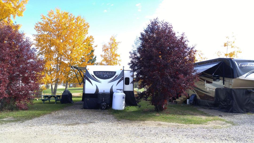 Photo of Buildings in Edson