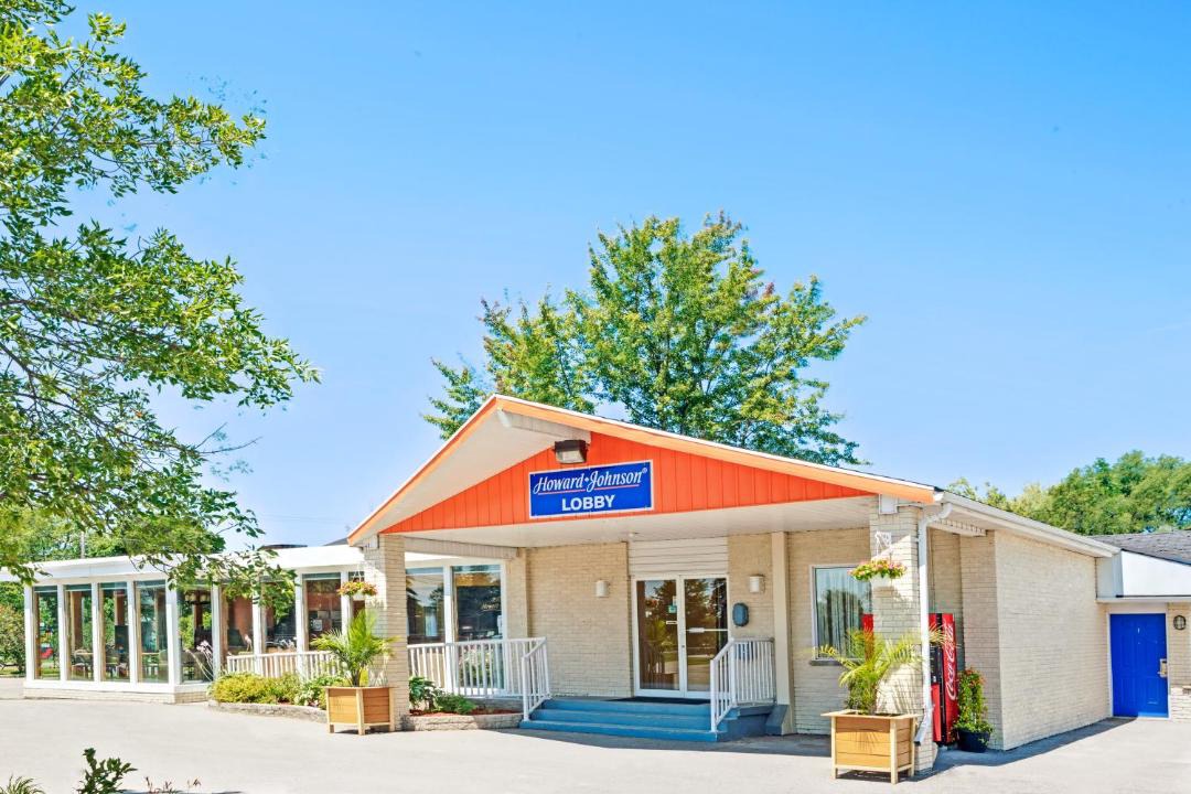 Photo of Others in Lindsay