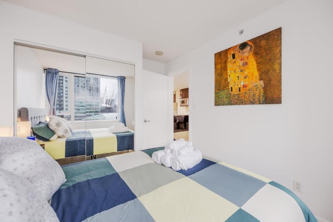 Photo of Bedroom in Crosstown