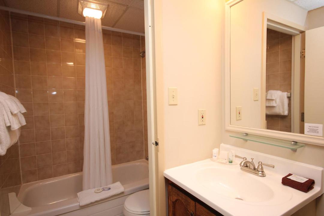 Photo of Bathroom in St. Andrews