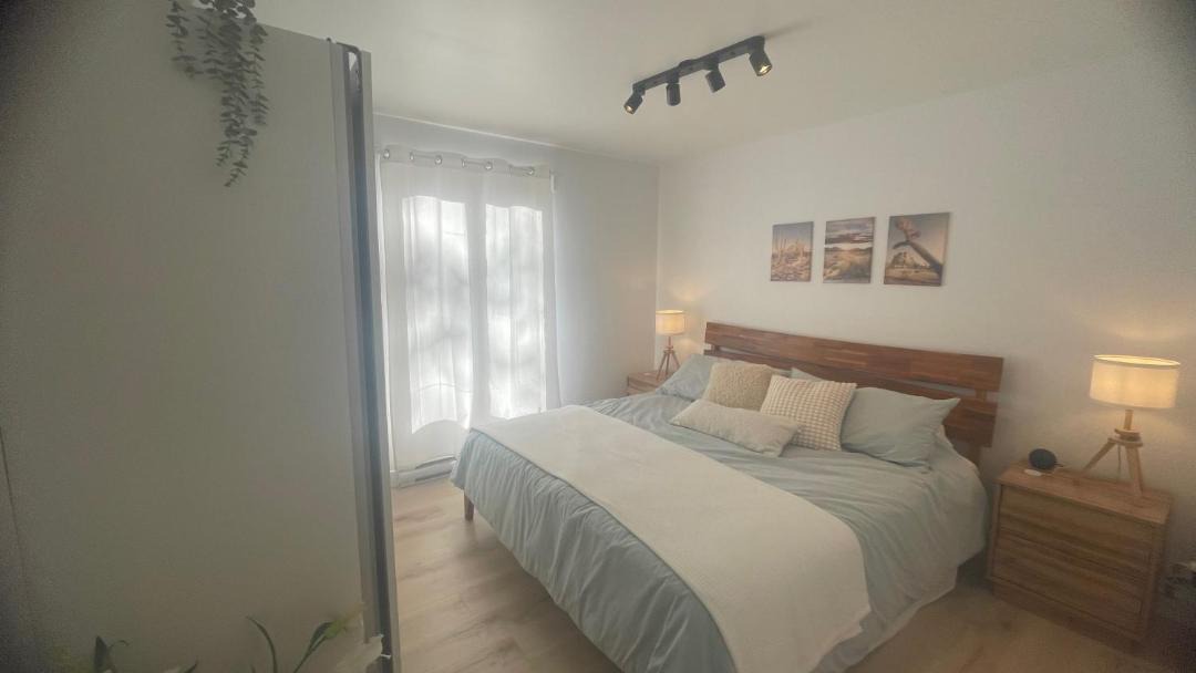Photo of Bedroom in Saint-Pierre-de-l'lle-d'Orleans