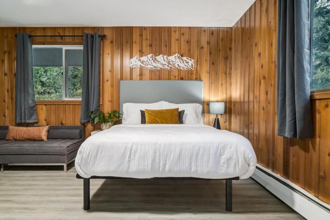 Photo of Bedroom in Harvie Heights