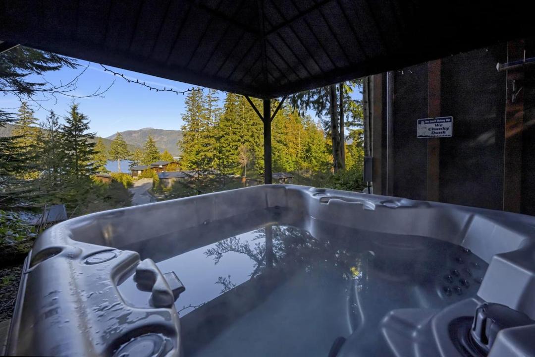 Photo of Others in Port Renfrew