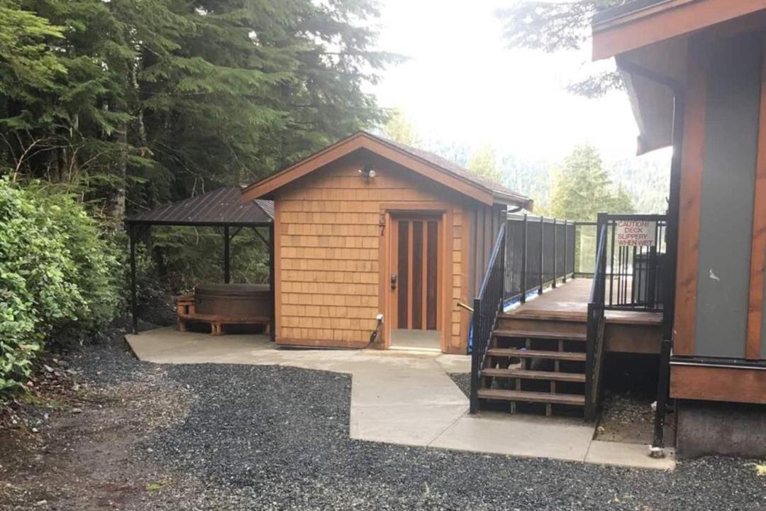Photo of Others in Port Renfrew