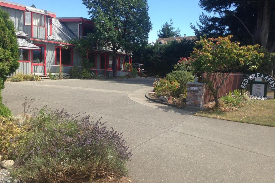 Photo of Others in Comox