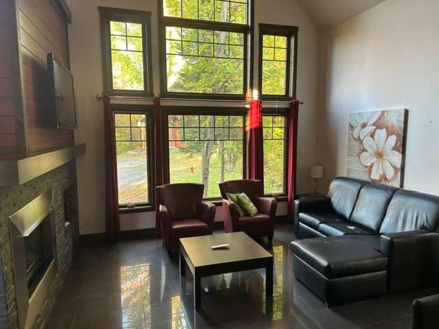 Photo of Livingroom in Scott