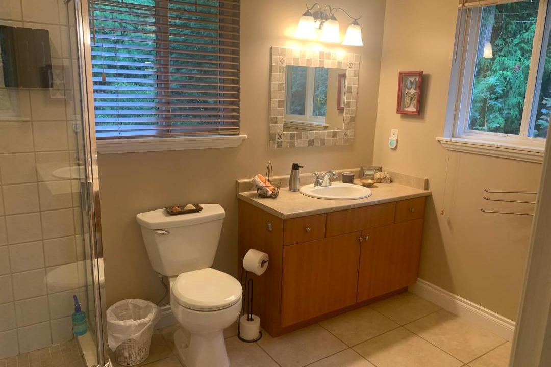 Photo of Bathroom in West Porpoise Bay