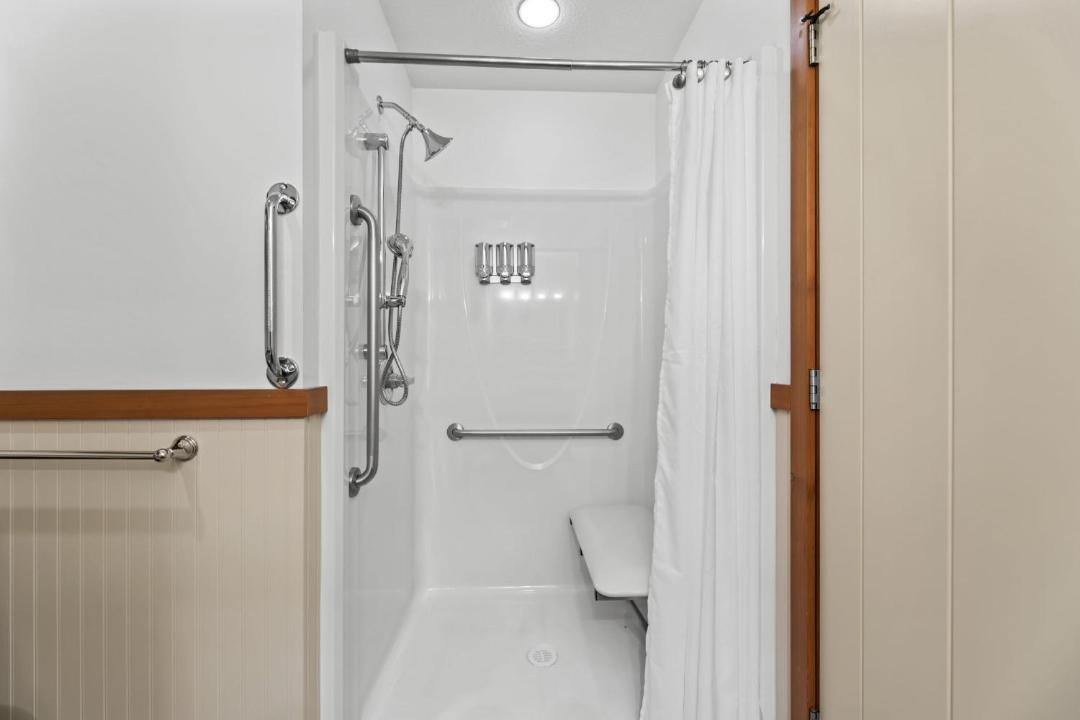 Photo of Bathroom in Salmon Arm
