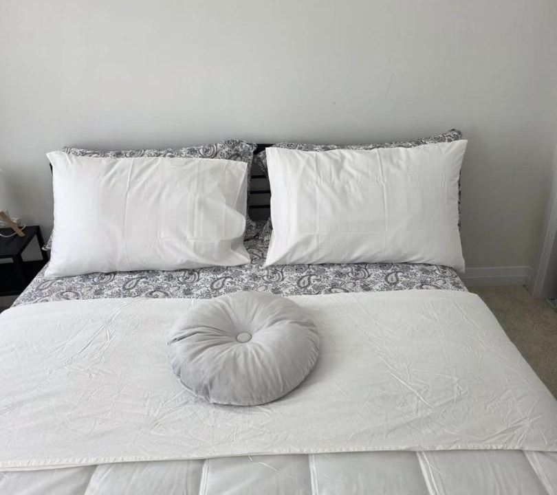 Photo of Bedroom in Caledonia
