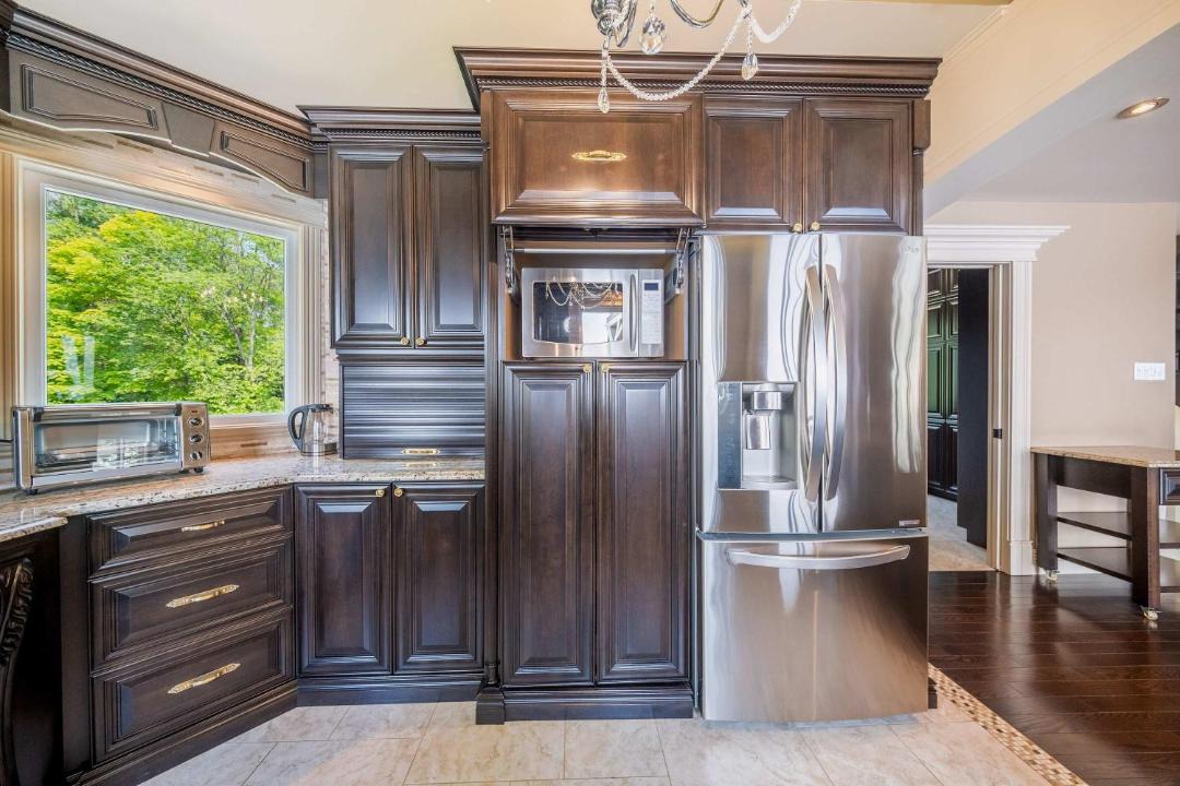 Photo of Kitchen in Saint-Augustin-de-Desmaures
