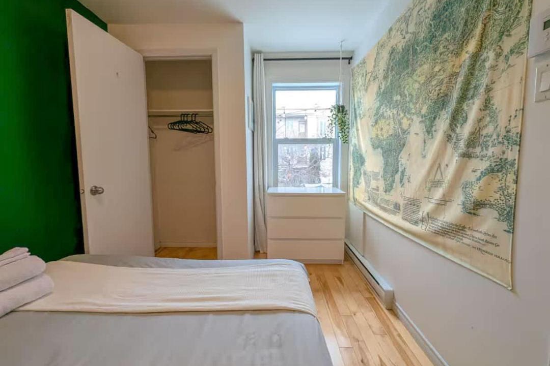 Photo of Bedroom in Vieux-Limoilou