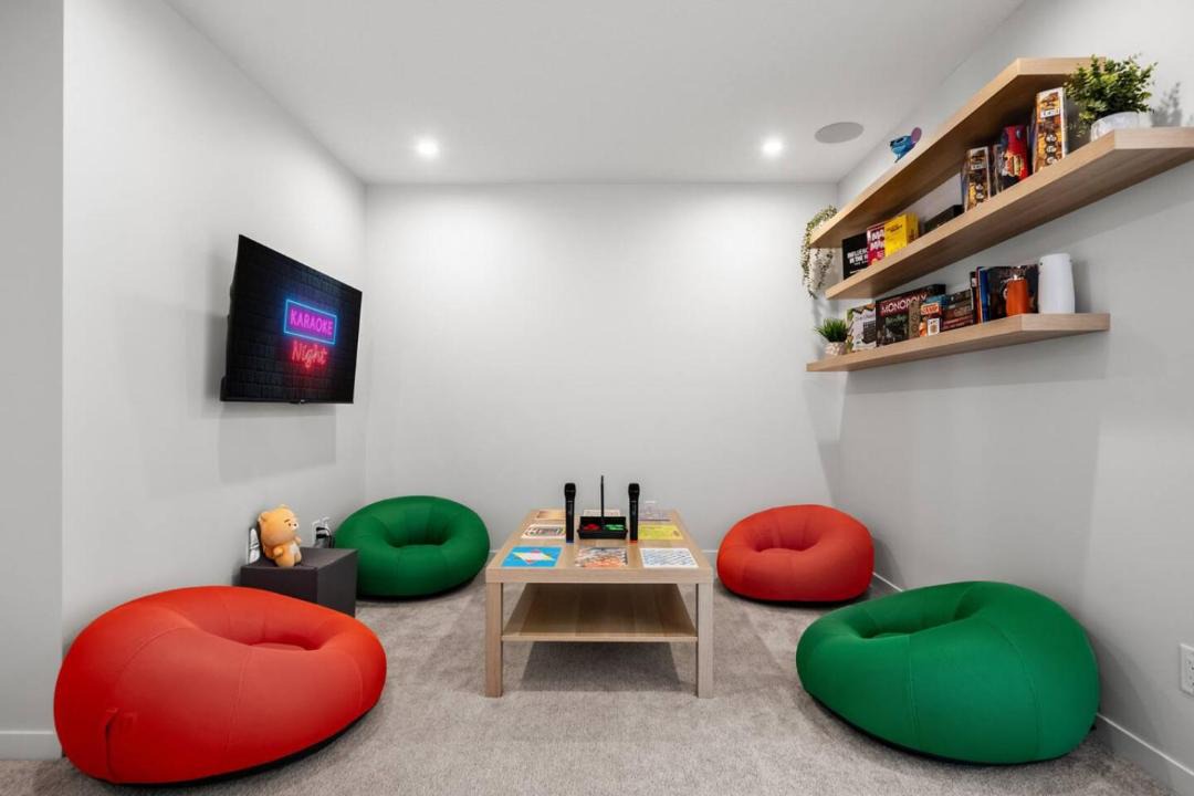 Photo of Livingroom in Calgary