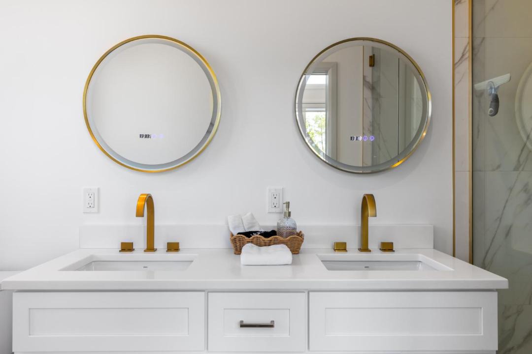 Photo of Bathroom in Tobermory