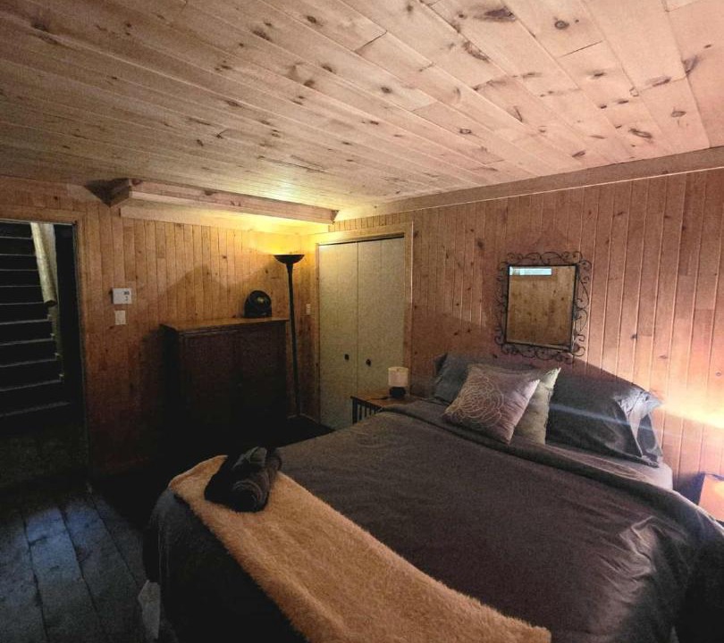 Photo of Bedroom in Saint-Faustin-Lac-Carre