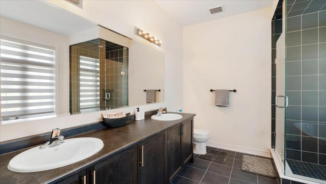 Photo of Bathroom in Carrying Place