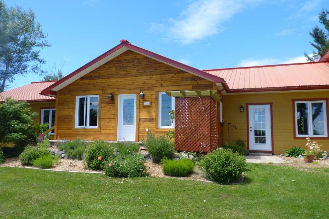 Photo of Buildings in Sainte-Melanie