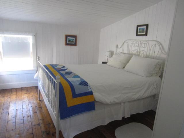 Photo of Bedroom in Fogo