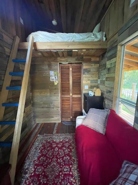 Photo of Bedroom in Powell River