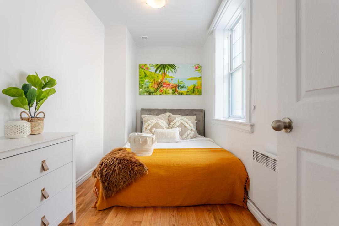 Photo of Bedroom in Shaughnessy Village