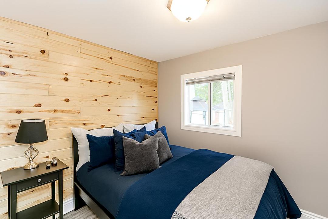 Photo of Bedroom in Wasaga Beach